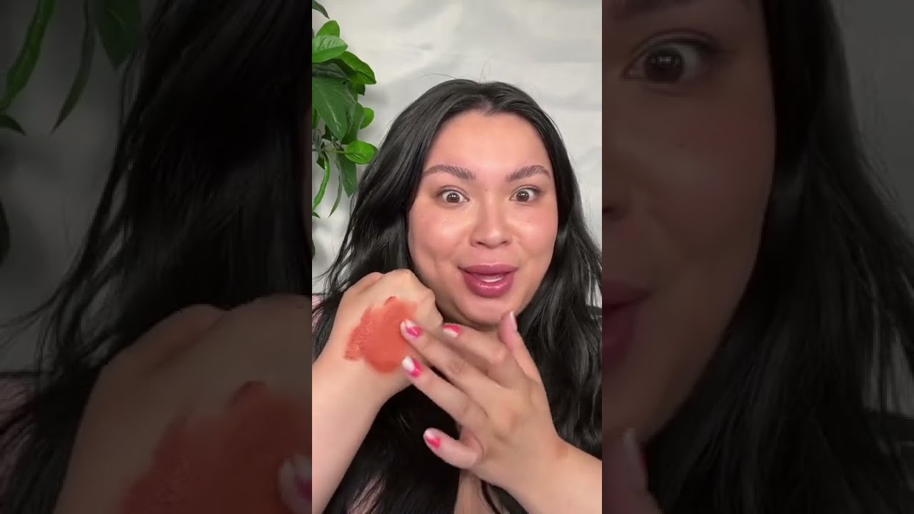 IS THIS TERRACOTTA BLUSH FLATTERING?
