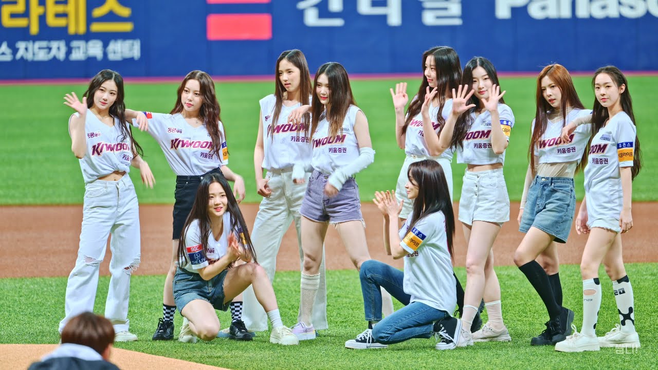 [4K] 230419 트리플에스(tripleS) 'Rising' 무대, 입장, 퇴장 직캠 (신한은행 SOL KBO 리그 축하 공연)(고척 스카이돔) #트리플에스 #tripleS