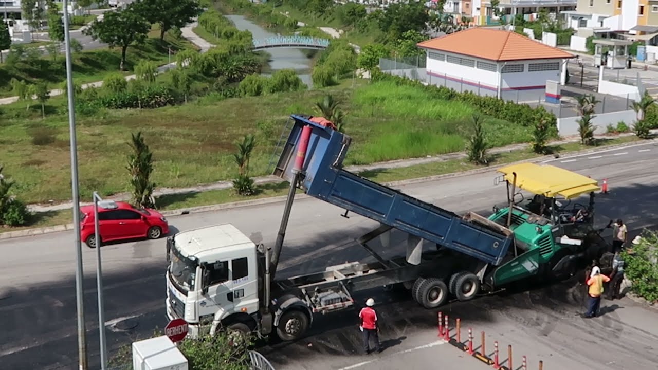 Tar Jalan | Proses Penurapan Jalan & Bagaimana Mereka Menguruskan Trafik