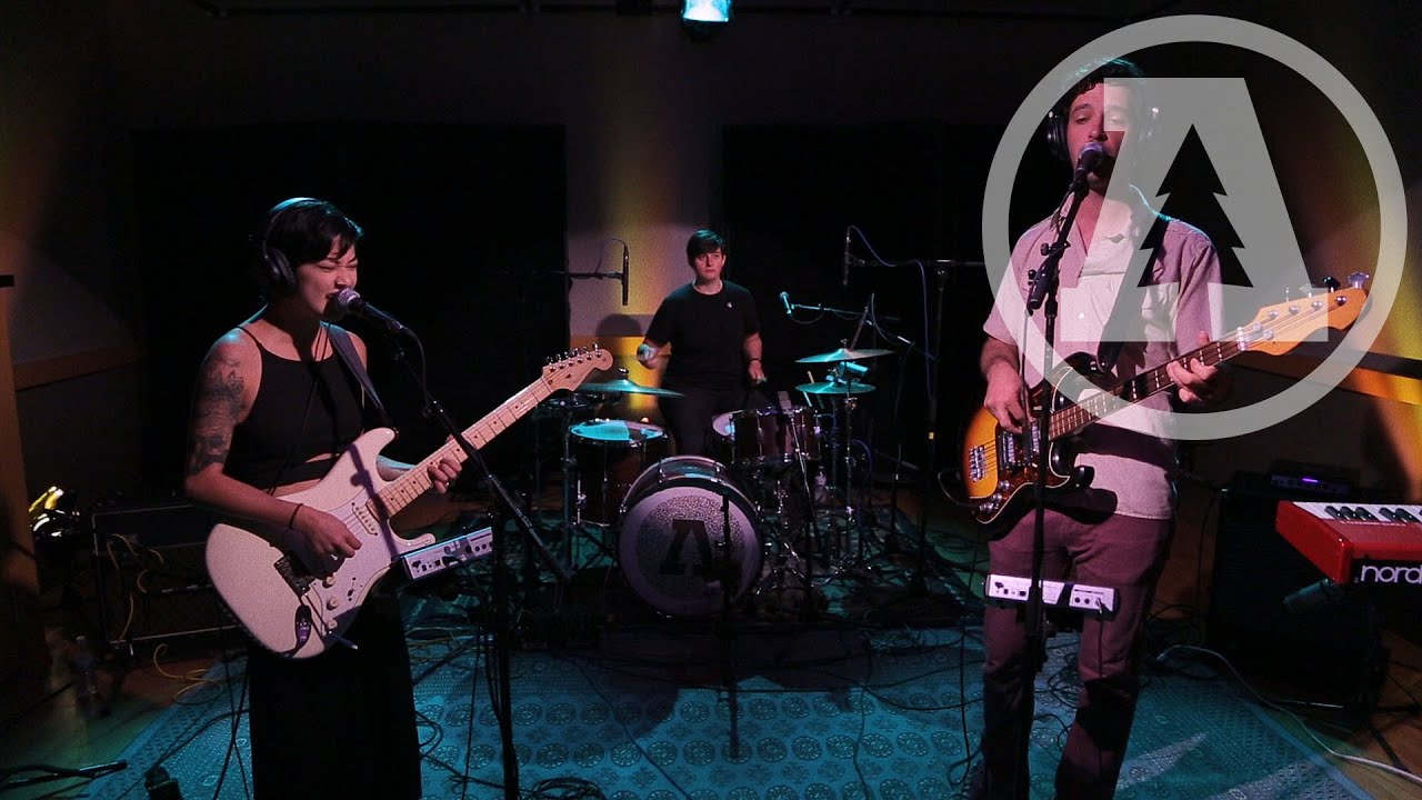 Japanese Breakfast - In Heaven | Autiotree Live