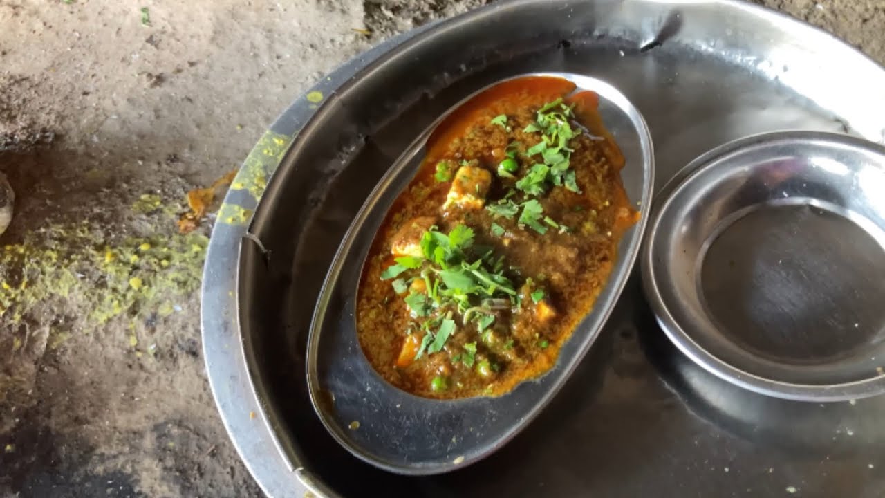 7 Rs Mattar paneer (मटर पनीर) #rehanblogs #streetfood #matarpaneer#matarpaneerdhabastyle
