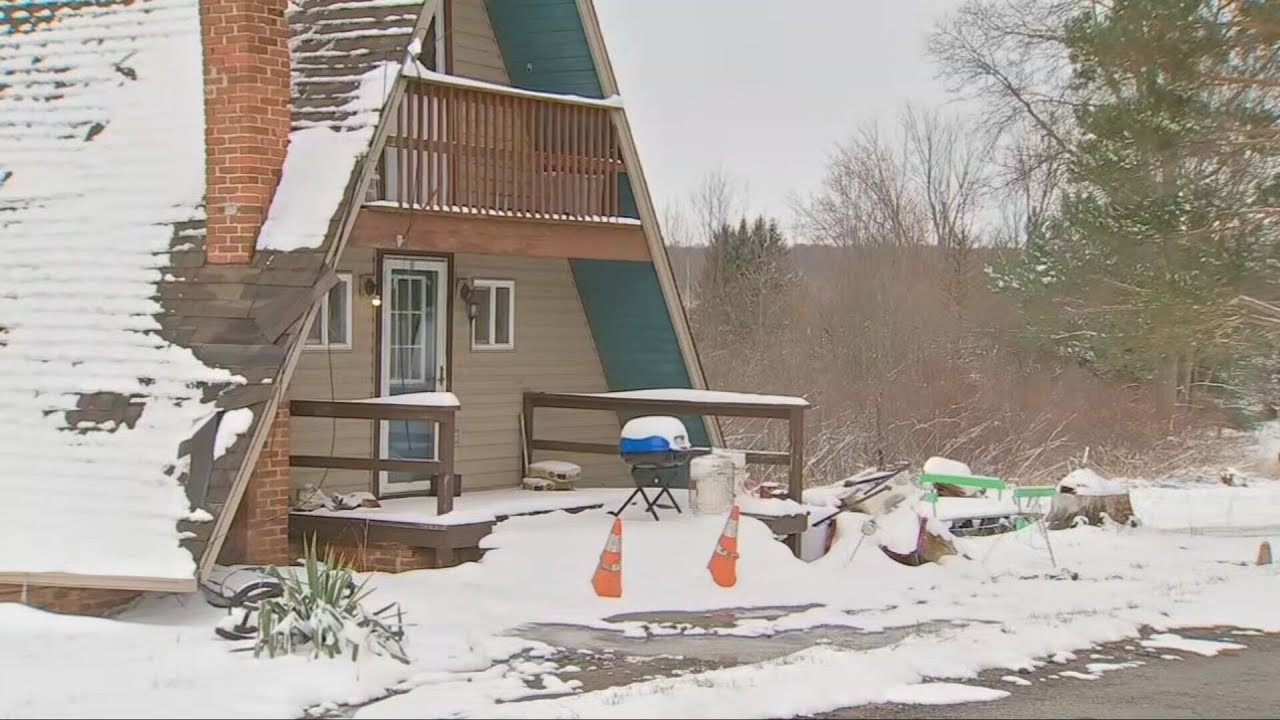 Год спустя родителям младенца, умершего от передозировки метамфетамина, были предъявлены обвинения.