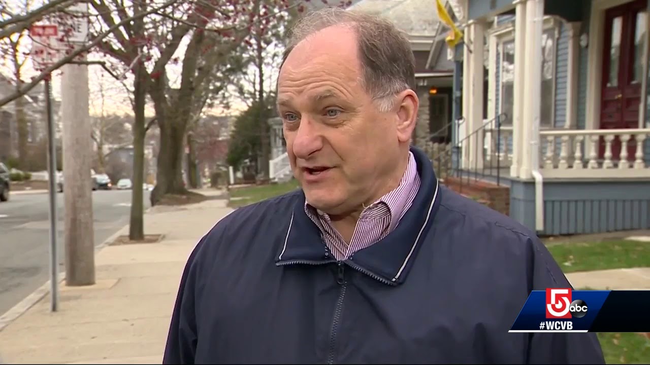 Boston protesters argue against Syrian airstrikes