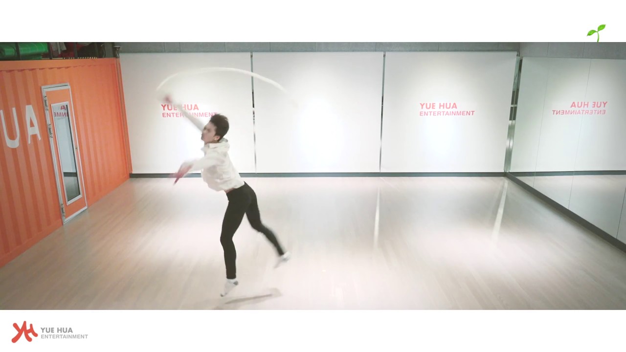 [Mirrored] jung jung (Yuehua) 위에화 연습생 mirrored dance practice 안무연습영상 거울모드