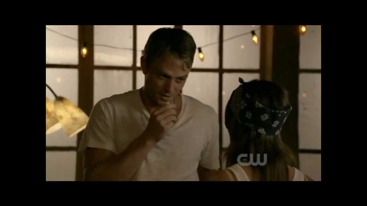 Wade/Zoe - Hart of Dixie - Episode 2 Kissing Scene