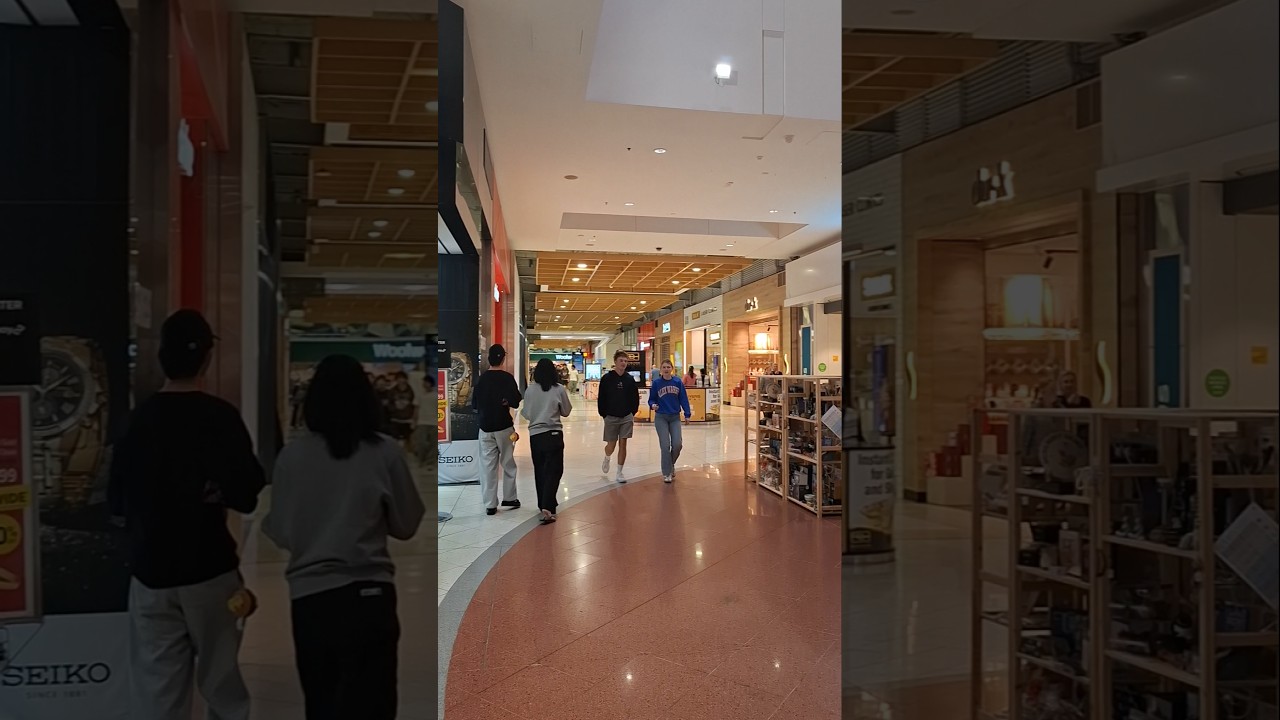 Australia&rsquo;s Thursday Night Mall Madness! 😍🛒 #sydney #shorts #shopping #viral #westfield #mall #vlog