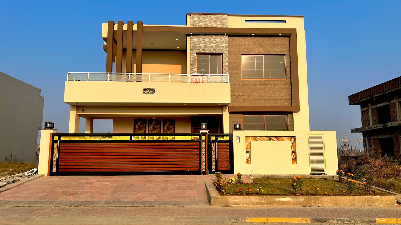 triple story House for sale in mumtaz city Islamabad