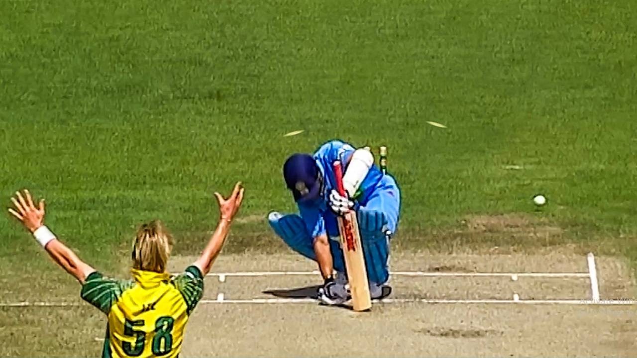 CRICKET LEGENDS vs. CRICKET LEGENDS