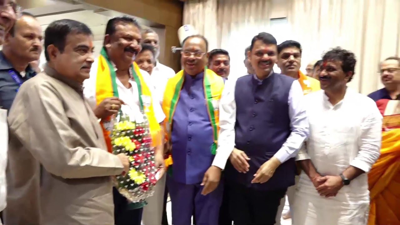 📍नागपुर | लोकसभा चुनाव के लिए नामांकन पत्र दाखिल करने से पहले पूजा और औक्षण। Nitin Gadkari