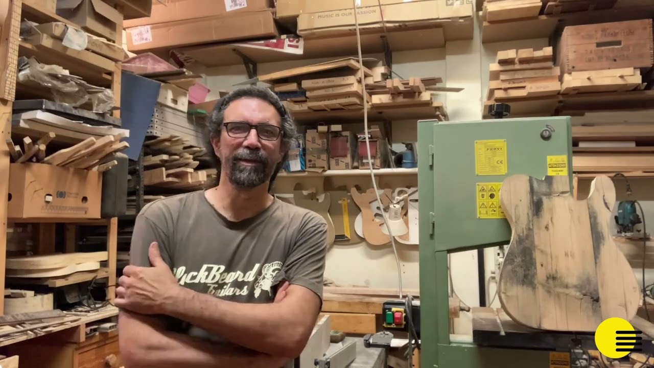 ITALIANBEES_Blackbeard Guitars