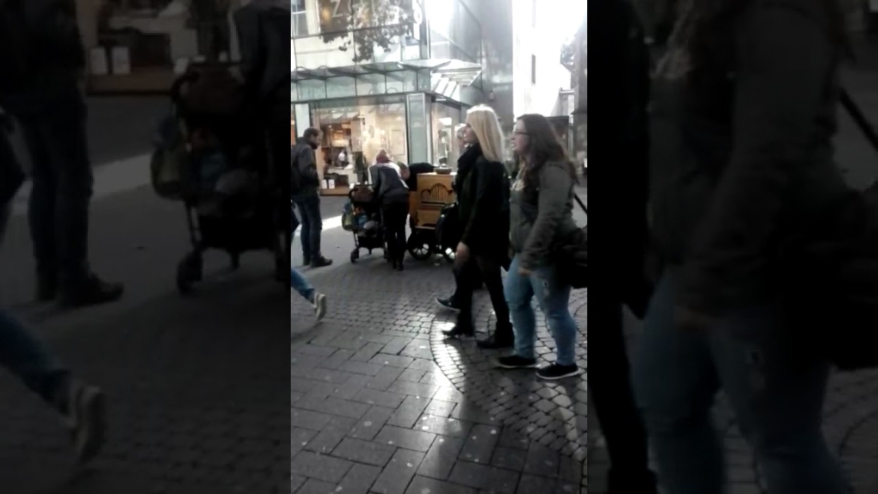 XD Leierkastenmann in K&ouml;ln XD
