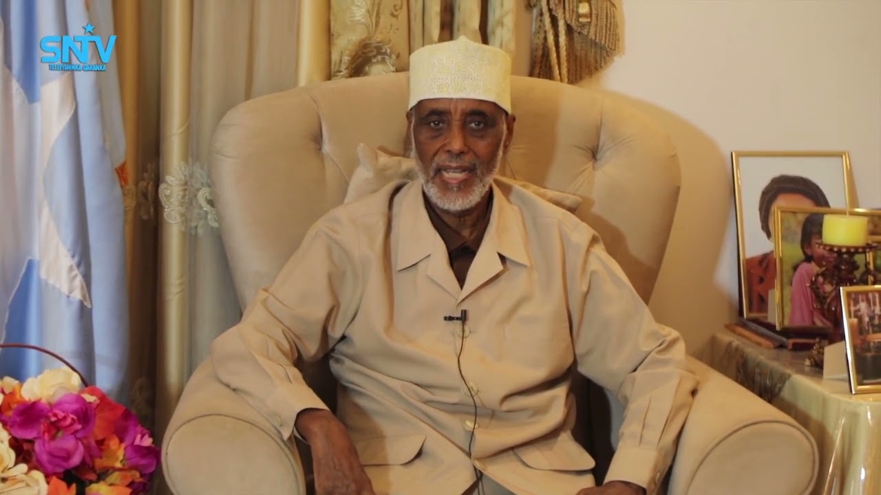 Madaxweynihii hore Cabdiqaasim Salaad Xasan oo Khawaarijta ugu baaqay inay dowladda isu dhiibaan.