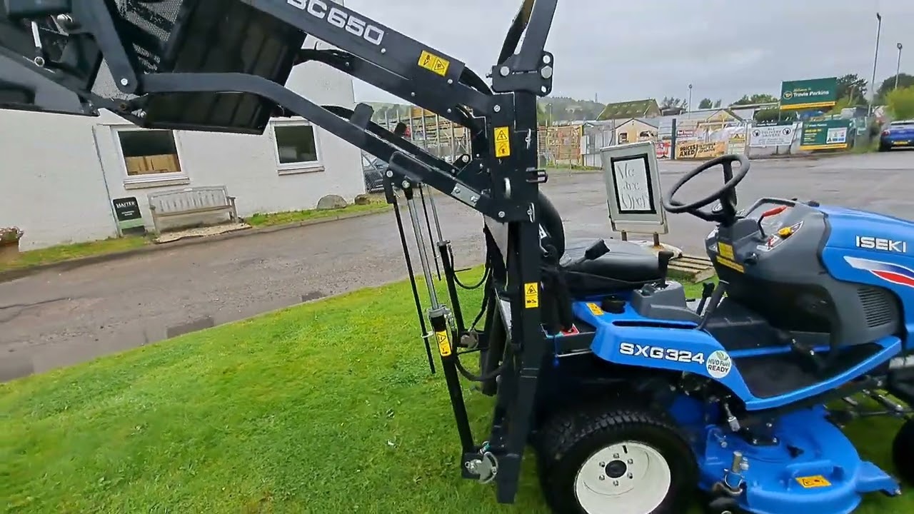 Ex Demo - Iseki SXG324R Lawn Tractor Road HomologatedSXG324R
