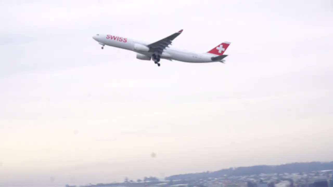 Planespotting at Zurich with WEF special!