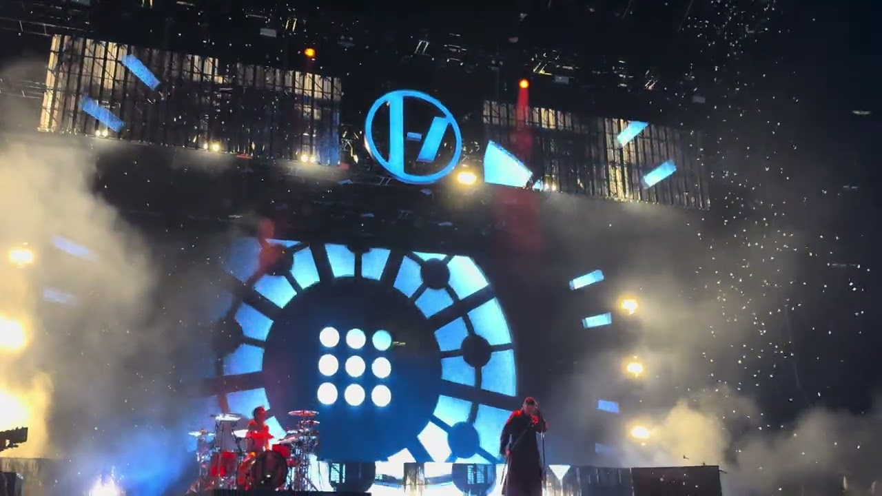 Twenty One Pilots - Jumpsuit, Midwest Indigo, Stressed Out @ The Clancy World Tour| CDMX 20 Feb 2025