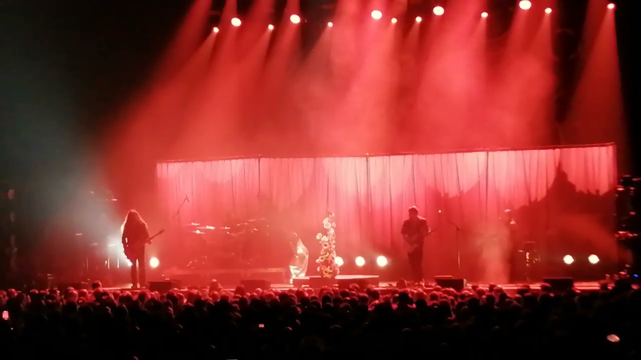 Charlotte Wessels - The Exorcism | Live Paris, France 25.01.2026