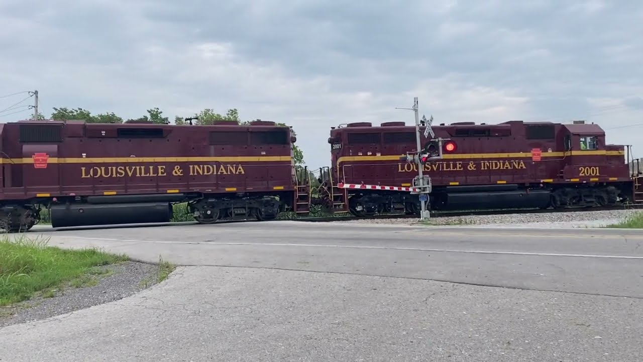 Trains of the Week: Episode #3; engineer gives me a L&I Railroad hat!