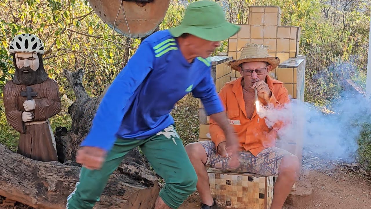 Seu Antônio correu foi com medo #comedia #humor #viralvideo #viral