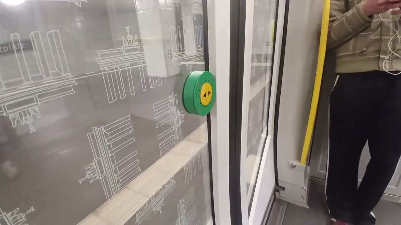 Mitfahrt Auf Der U8 Von Hermanplatz Bis Wittenau I'm H Zug 5002-6 Aus Der HU Teil 1/2