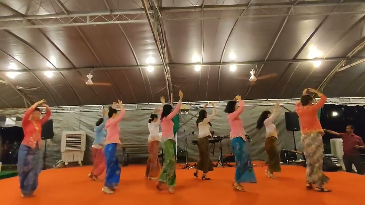 MADU DAN RACUN Line Dance