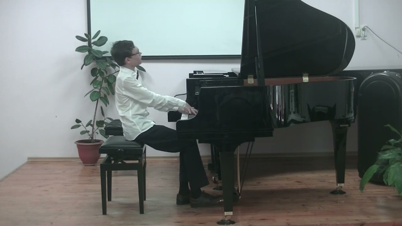 Шин Кирилл 8 класс. А.Н. Скрябин прелюдии op.11 № 2, 9, 10, 14. (Фрагмент сольного концерта)