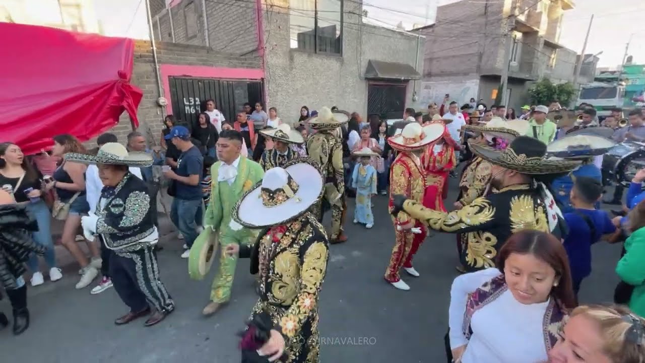Charros Aztecas - Destructiva Banda Tromba - Banda la Rumba