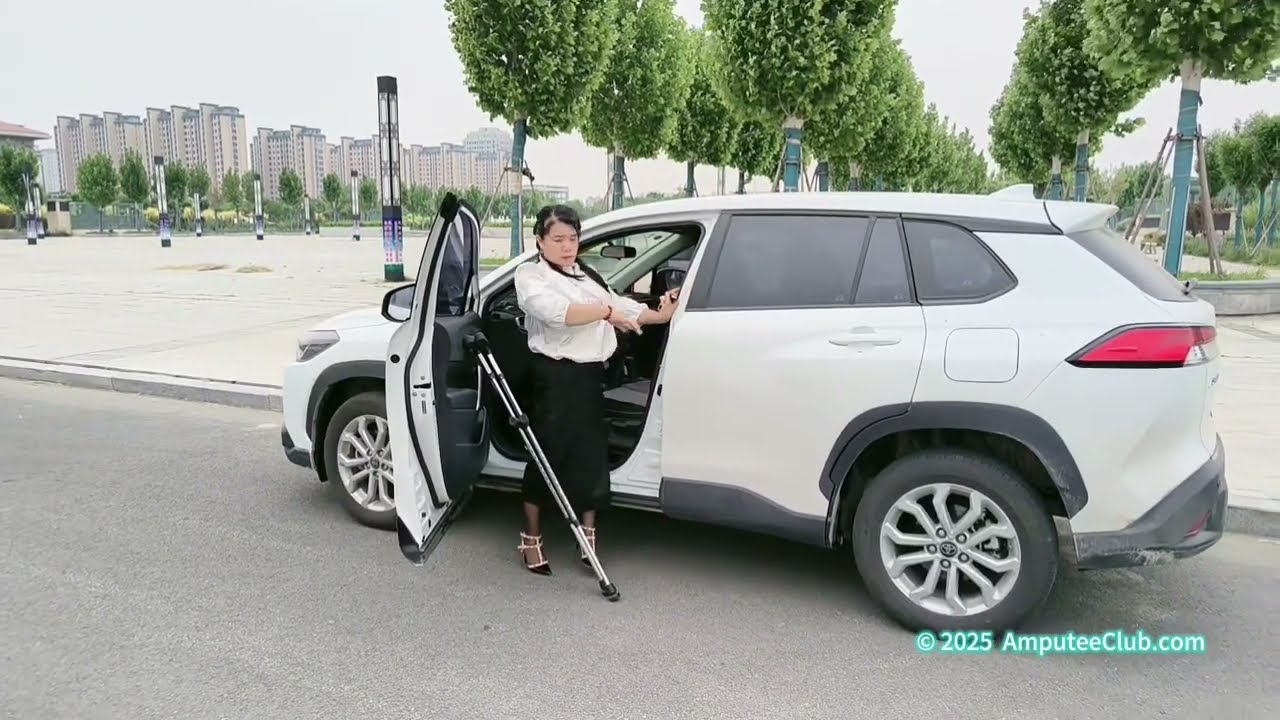 Carrie: Polio Lady - Outdoor Driving and Walking