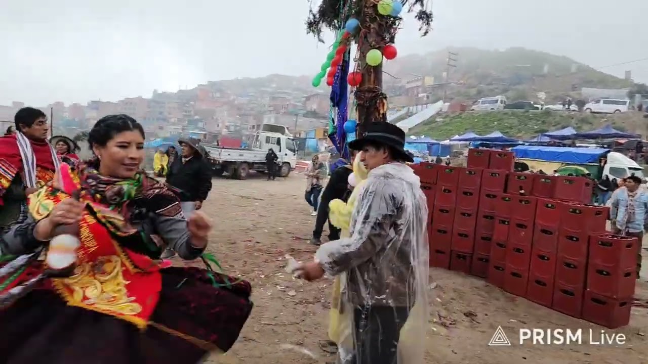#CentralCerroRico GRAN YUNZADA CARNAVALESCA CON RESIDENTES CHUMBIVILCANOS feb26 