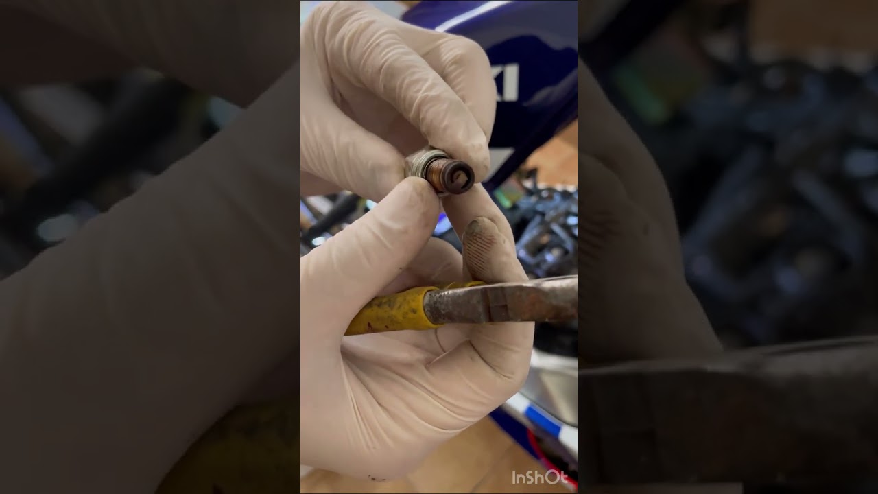 Cambio de bujías y filtro de aire suzuki gsxr 600 k1,k2 y k3