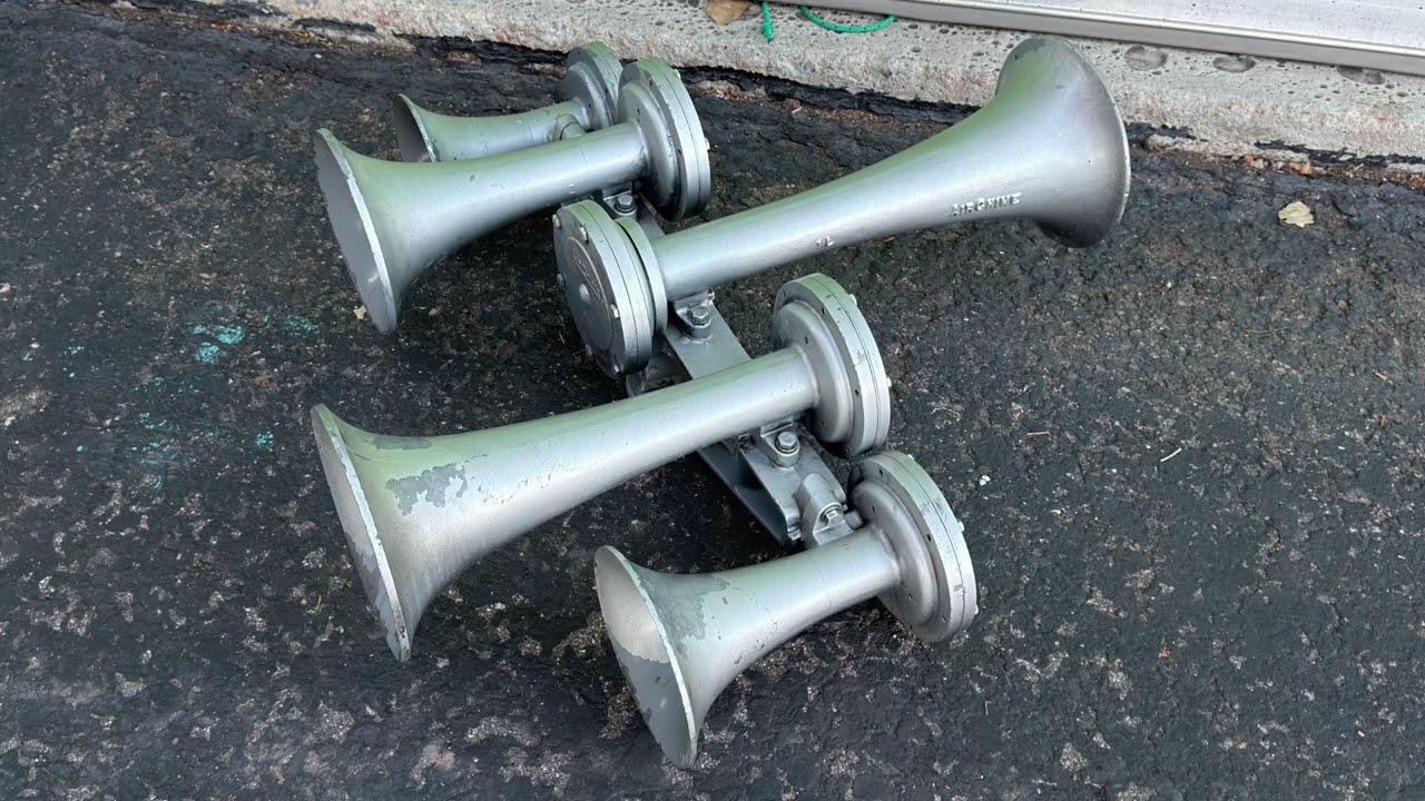 KCS Silver/Grey Nathan AirChime K5LLA Train Horn with 2PC 1L Run By