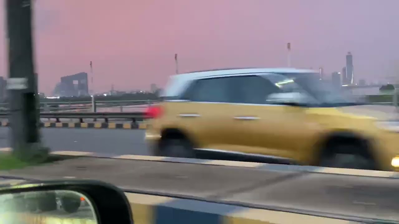 Beautiful view of NOIDA while passing through DND flyover