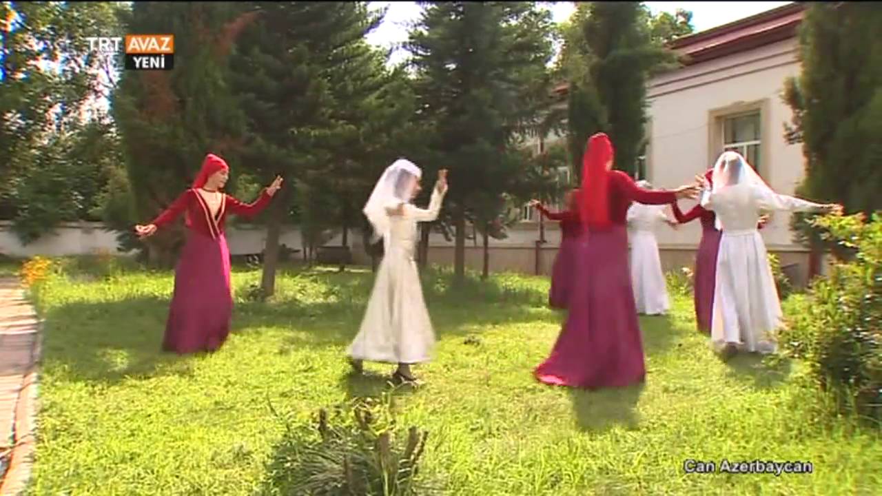 Yöresel Oyunlarıyla Azerbaycan Türkü Kızların Gösterisi - Can Azerbaycan - TRT Avaz