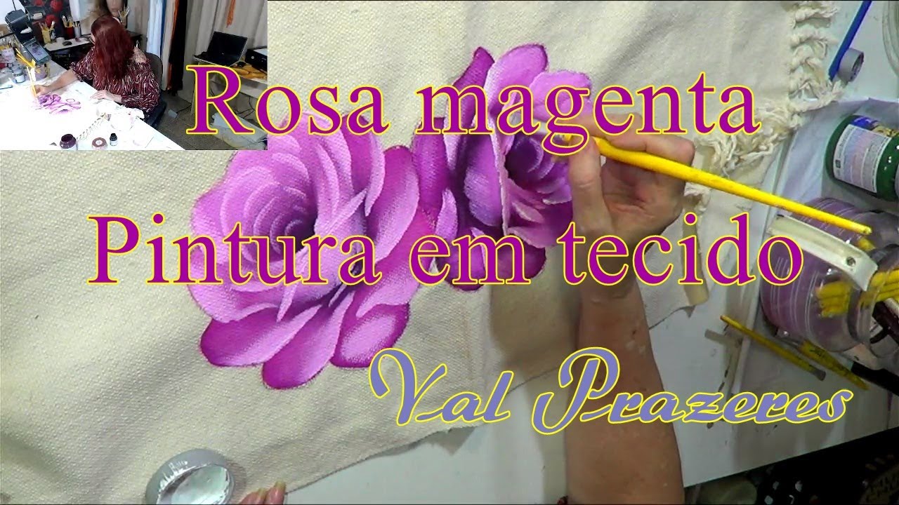 Pintura de rosa na cor magenta