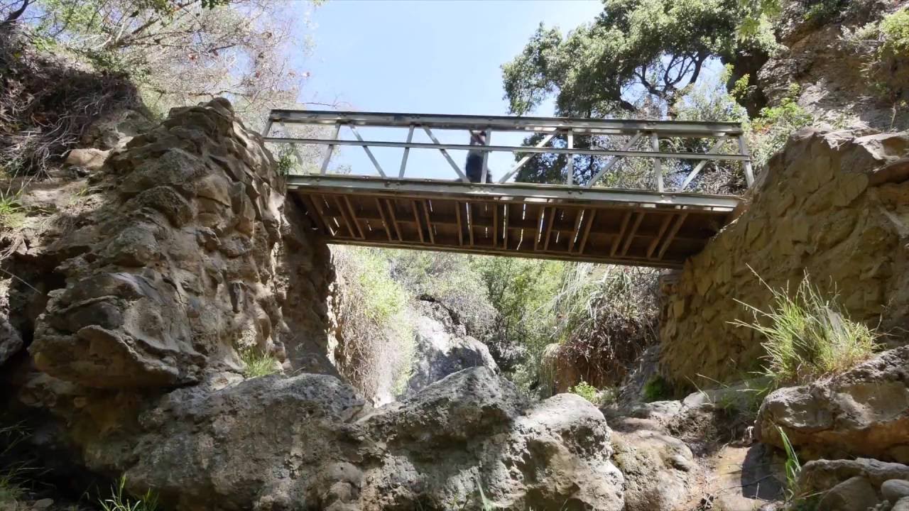Temescal Canyon Hiking Loop - Santa Monica, California
