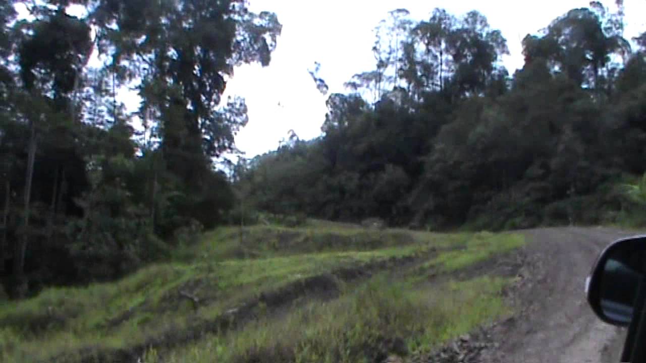 DRIVING IN THE KELABIT HIGHLAND - Part 1