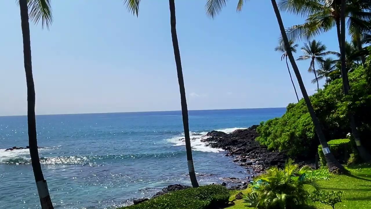 Hazy Day in Kona 4 of 4 - Island Horizon Videos 2093