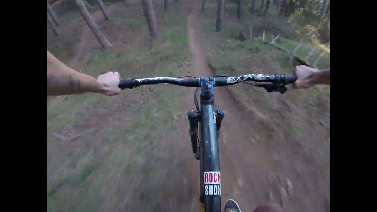 Golden hour ☀️ en Las lomas, León/Hardtail MTB.