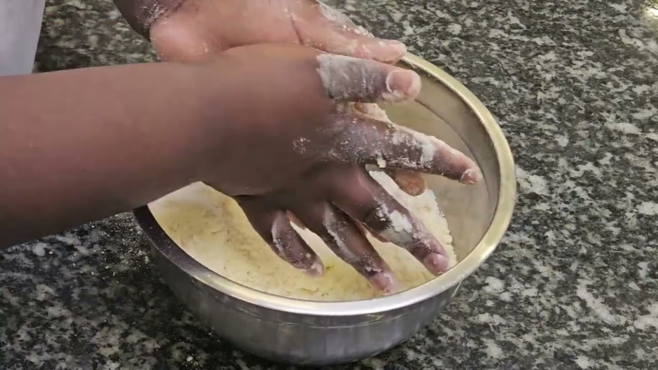 La pâte sablée sucrée, méthode par sablage rapide et facile pour réaliser de délicieuses tartes.