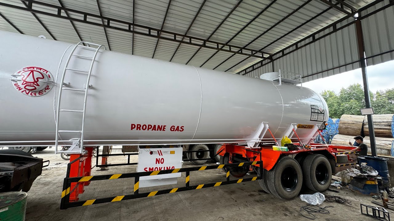 Barish Mein gas tanker par colour karvana Pad Gaya bahut jyada Bhari 😱