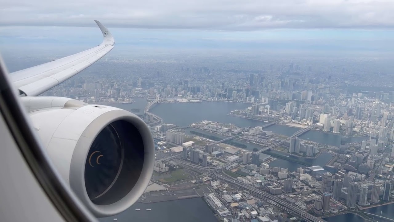 Lufthansa Airbus A350-900 Takeoff from Tokyo [4K]