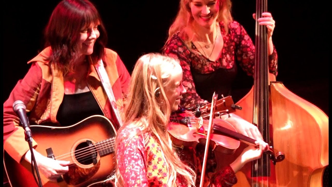 Molly Tuttle 