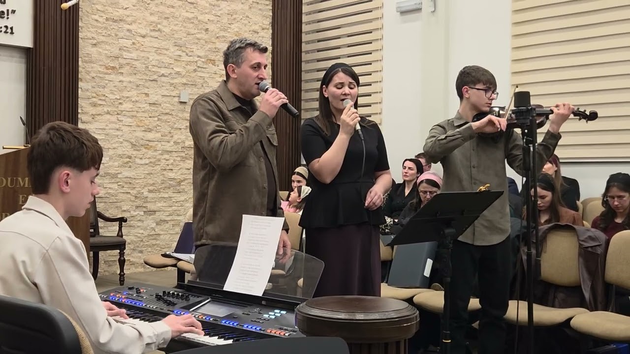 Fam.Ostafe 🎹 Dacă Ești Inpovarat In Viață (Elim Șcheia)