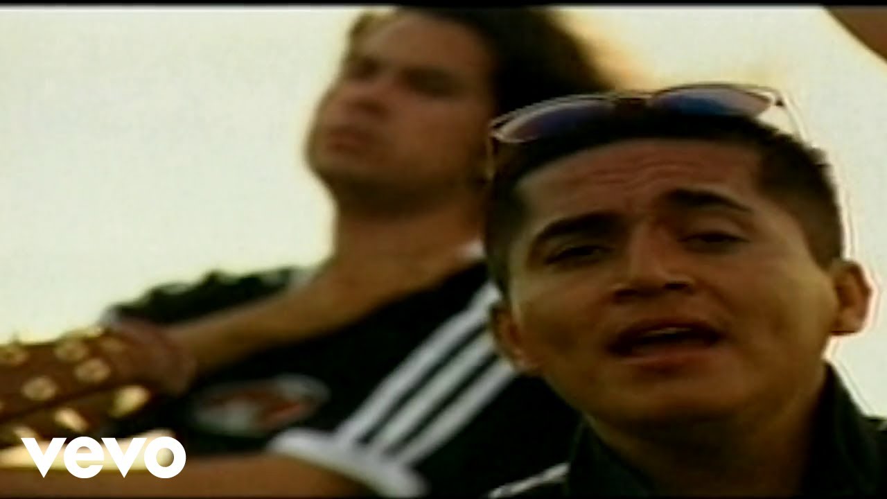 Grupo Mojado - Piensa En M&iacute;