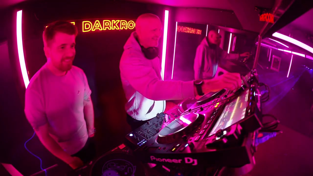 DARKROOM UK Ep 11 - GONE DARK