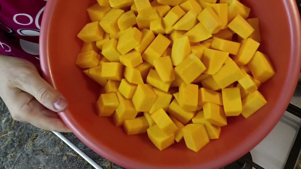Очень вкусный суп-пюре из тыквы. 