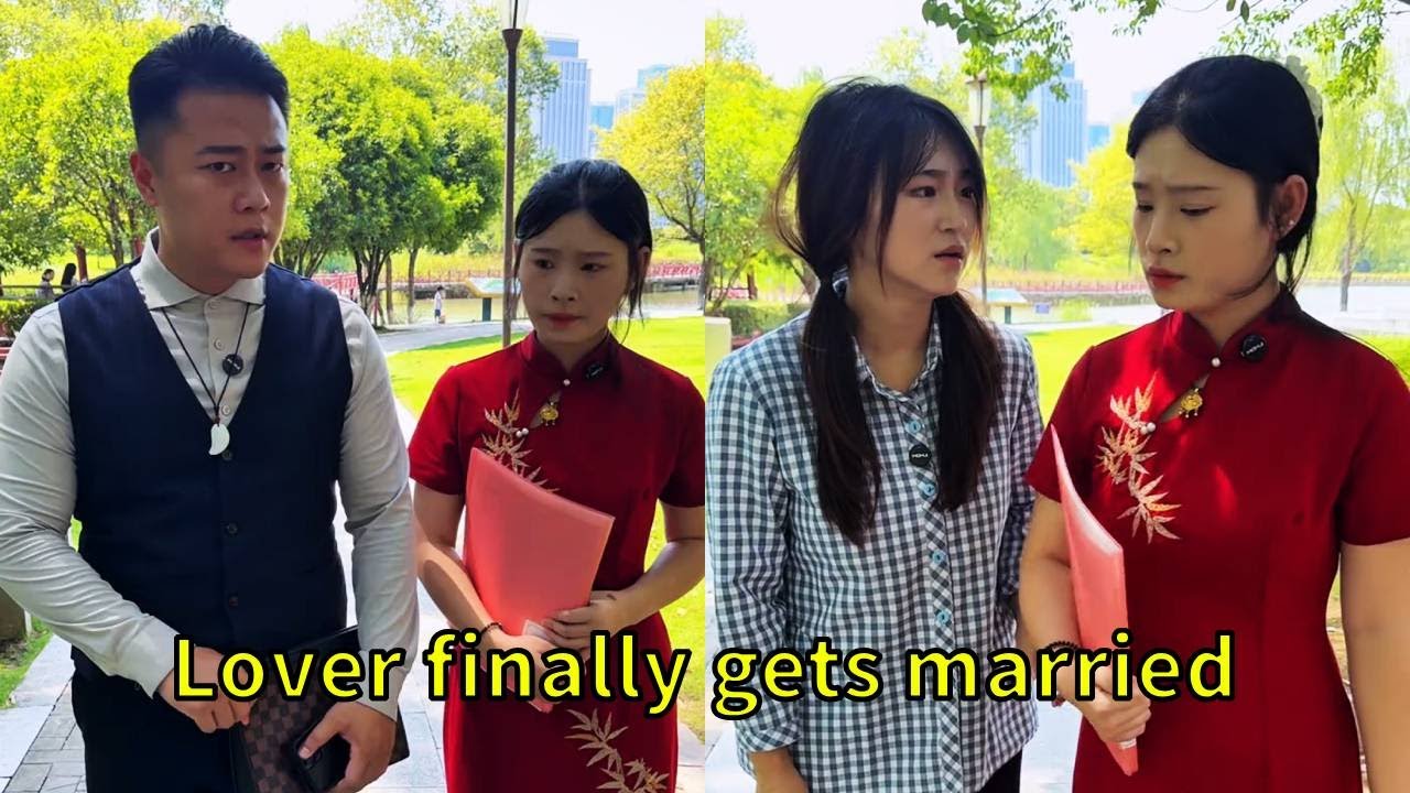 Childhood sweethearts finally get married!