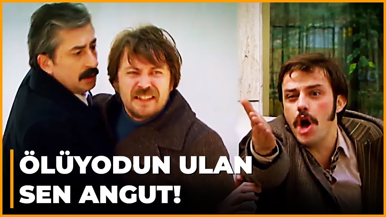 Ahmet ve Hakan Berrin İçin Birbirine Girdi! - Öyle Bir Geçer Zaman Ki 54. Bölüm