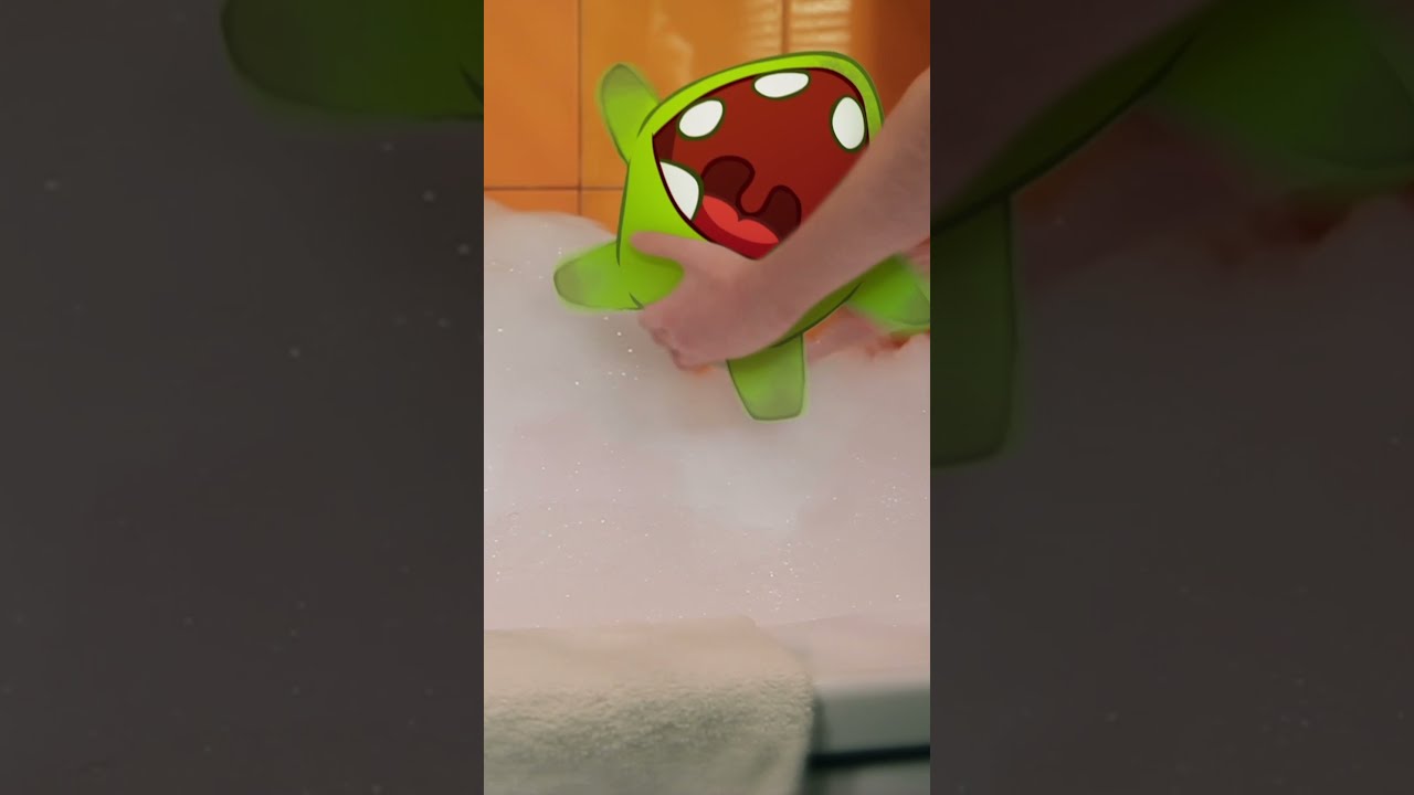 Om Nom Cry #shorts
