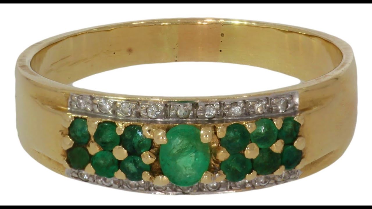 Szmaragdy i diamenty.