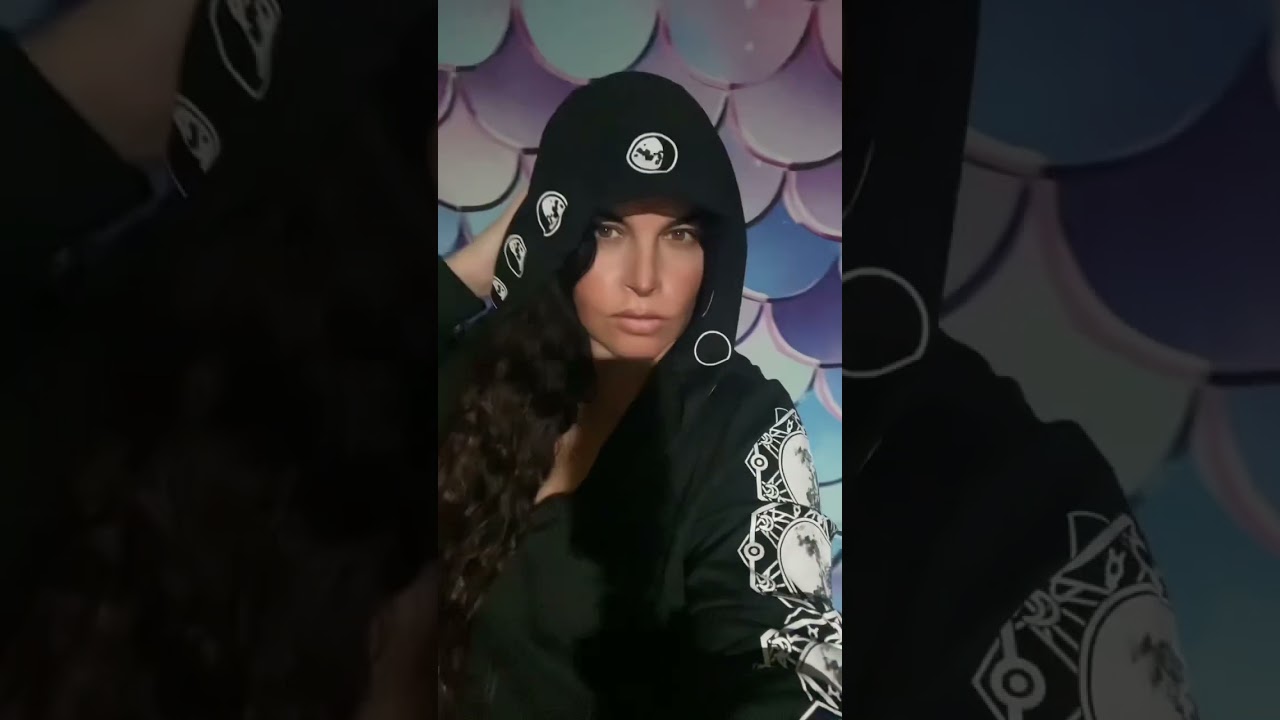 ‪@DRESSIN_Official‬